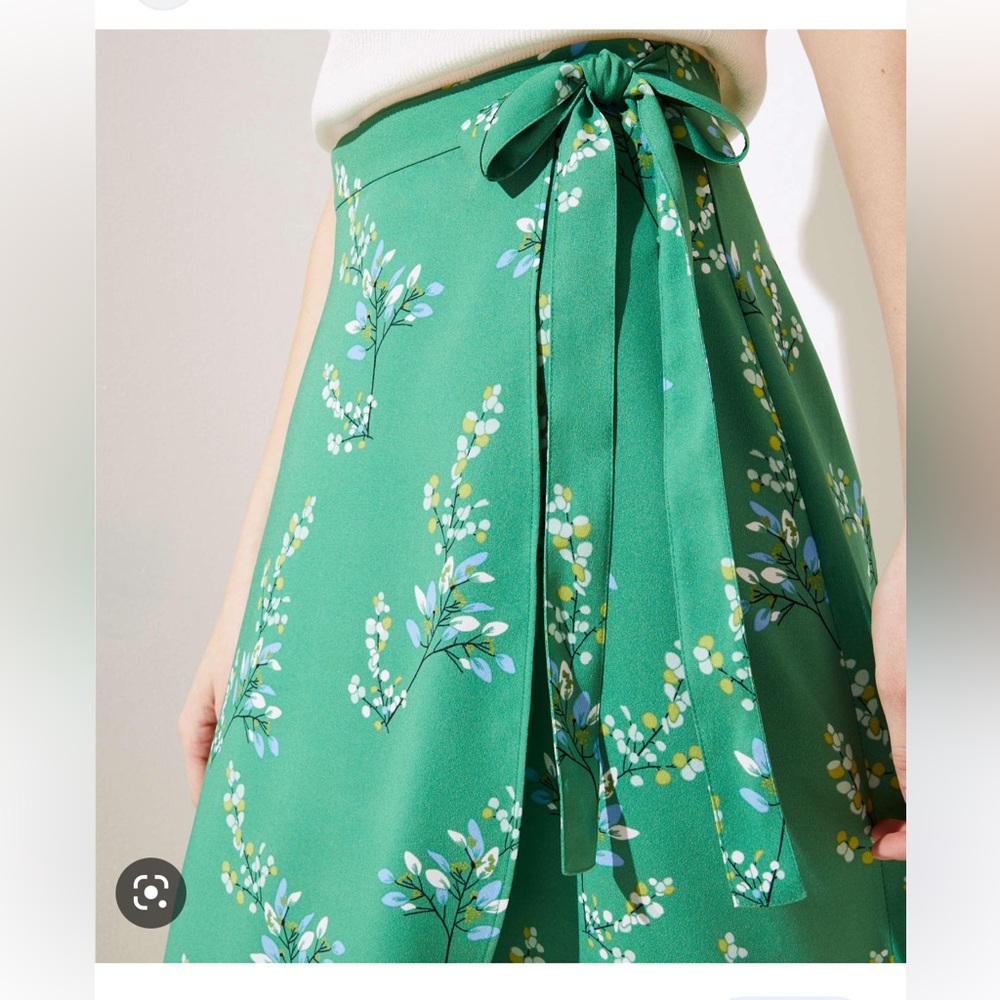LOFT Green Floral Wrap Skirt